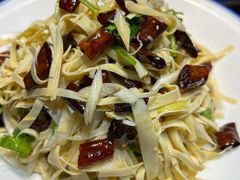 -快乐老家三鲜饺子东北菜(南六中路店)