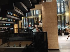 -桥边小楼·手工云南菜·古城观景小楼