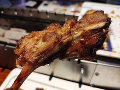 苏尼特金质烤羊排-三个蒙古大叔羊肉串(大宁店)