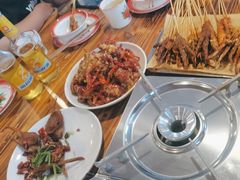 -冶建镜子·老南昌大排档·江西虾王(总店)