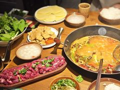 -贵厨酸汤牛肉(小十字店)