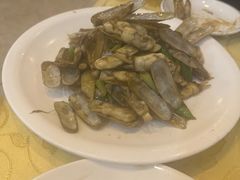 -鑫渔港海鲜本地菜·山海关浑锅(东戴河店)