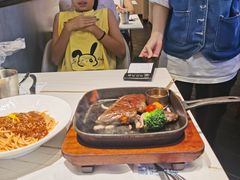 -牛扒先生·厚切雪花牛扒西餐厅(北京路禺山路店)