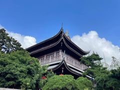 -龙华寺