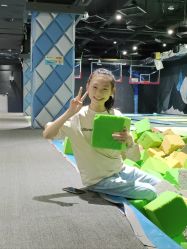 -反弹蹦床公园·亲子乐园·团建·派对(青岛融创茂店)