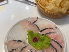 -洪氏嗨捞·猪肚鸡火锅(阳光天地店)