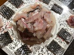 -景明轩•养生酸汤鱼火锅 云贵鲜菌 现舂野果酸汤(王寨小区店)