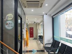 -瑞派天使宠物医院·神经外科·骨科·核磁CT(洛川中路店)