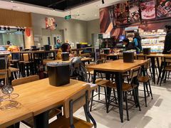 大堂-盒马鲜生(红莲店)
