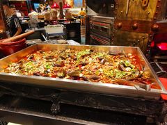 -四海一家自助餐(益田假日广场店)