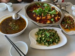 -杨林闻老三酸菜鱼(总店)