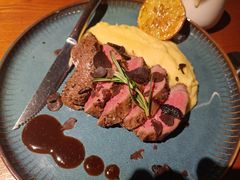 -JINNS锦时 steak&pizza(浸信会礼拜堂旧址店)