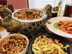 -小六汤包砂煲菜(文景路店)