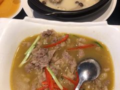 -河畔春天时尚餐厅