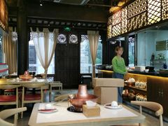 大堂-东门口涮肉·砂锅·烤串(老门东店)