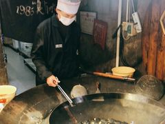 -黑色经典臭豆腐·湖南特产(步行街店)