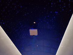 -涨巢·潮玩水疗局