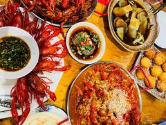 -李双猪·小龙虾·烧烤·羊肉煲(乐山店)
