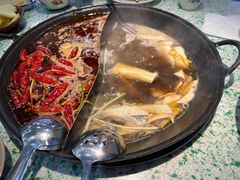-鸿姐老火锅(疁城新天地店)
