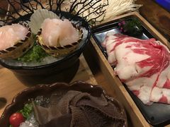 -湊湊火锅·茶憩(杭州湖滨银泰in77店)