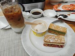 -廊桥咖啡厅·海鲜自助餐厅(成都世纪城天堂洲际大饭店)