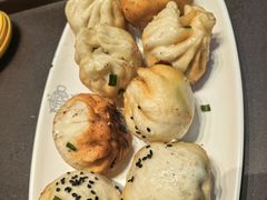 鲜肉虾肉双拼-大壶春生煎(四川中路店)