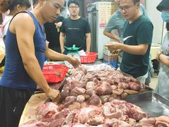 -标记美食新鲜猪杂(兴南大道店)