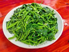-芦茨金富饭庄·25年老字号·专做稻草鸡