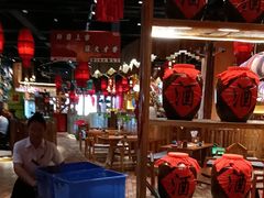 -老滇山寨•云南特色菜•地方菜•民族风情歌舞表演(金碧店)