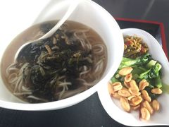 雪里红肉丝套餐-鮮而純面馆(浦东店)