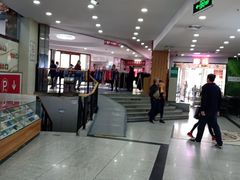 -利客来李村购物中心