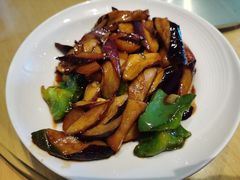 -关东小磨东北菜(上海长风大悦城店)