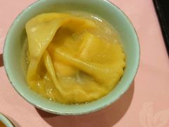 鱼翅灌汤饺-誉八仙酒楼(静安大悦城店)