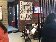 等位区-汉堡王(天津鲁能店)