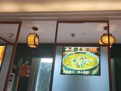 -江城小馆陕南妈妈菜·全球旅行餐厅(钟楼店)