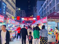 -正宁路小吃夜市