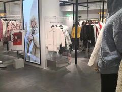 -银泰百货(海宁店)