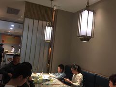 -梁家大院•农家菜(昆山会展中心店)