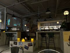 -mordew加州日记西餐&小酒馆(新天地店)