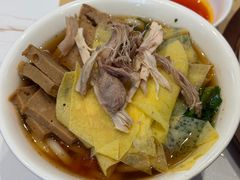 鸡鸭和乐-鸢飞潍坊菜馆(鸢飞大酒店)