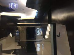 -英皇UA电影城(虹桥天地店)