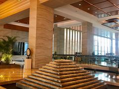 -松山湖凯悦酒店·Café自助餐厅·周末火舞秀表演