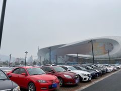 -融创茂-停车场