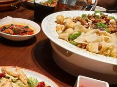 -耶里夏丽·新疆菜·28年喀什老馆(田林东路店)