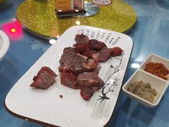 -乔家小院•本地小海鲜•非遗驴肉(万年泉路店)
