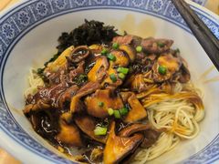 -沪西老弄堂面馆(定西路店)