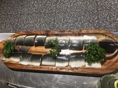 活鳗鱼-本炙炭烤·蒲烧活鳗料理店(金沙洲店)