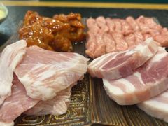 -臻牛烤肉