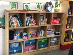 -上海市民办金苹果学校