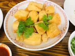-正宗普宁豆干坊·洪记砂锅粥(红领巾路店)